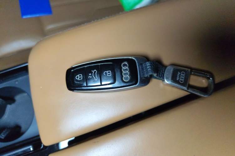 Used Audi A8 2019 Facelifted Plus A8L 55 TFSI quattro Luxury Edition Vehicle Key