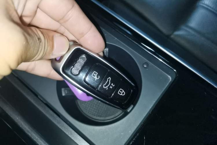 Used Audi A8 2019 Facelifted Plus A8L 50 TFSI quattro Luxury Edition Vehicle Key