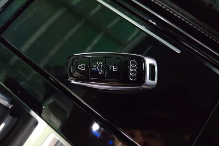 Used Audi A8 2019 Facelifted Plus A8L 50 TFSI quattro Comfort Version Vehicle Key