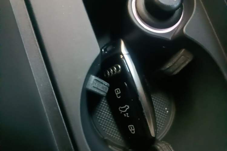Used Audi A8 2019 Plus A8L 50 TFSI quattro Comfort Model Vehicle Key