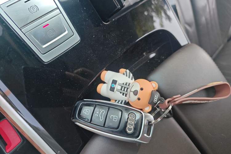 Used Audi A8 2019 Plus A8L 50 TFSI quattro Luxury Model Vehicle Key