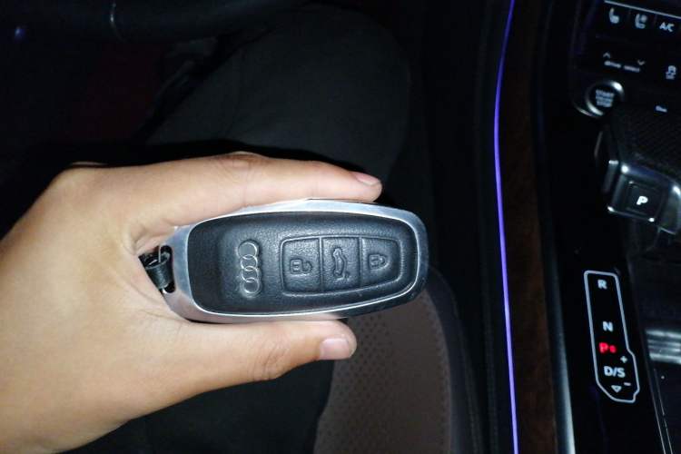 Used Audi A8 2019 Facelifted Plus A8L 55 TFSI quattro Luxury Edition Vehicle Key