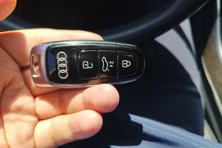 Used Audi A8 2019 Facelifted Plus A8L 50 TFSI quattro Comfort Version Vehicle Key