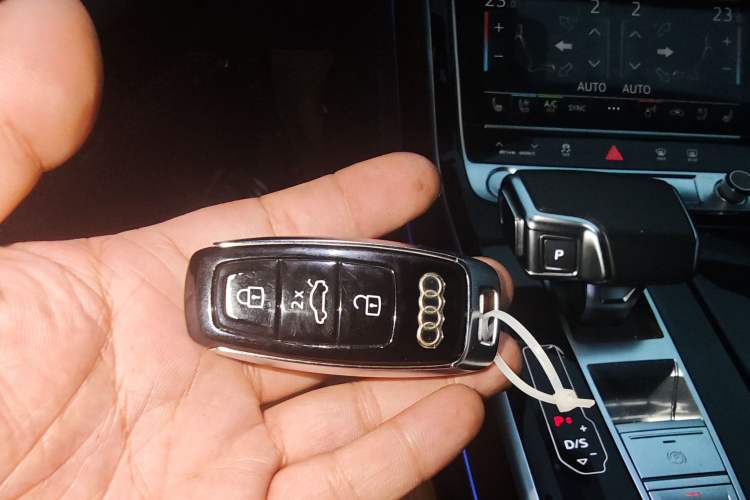 Used Audi A8 2019 Plus A8L 50 TFSI quattro Luxury Model Vehicle Key