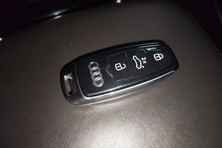 Used Audi A8 2019 Plus A8L 50 TFSI quattro Comfort Model Vehicle Key