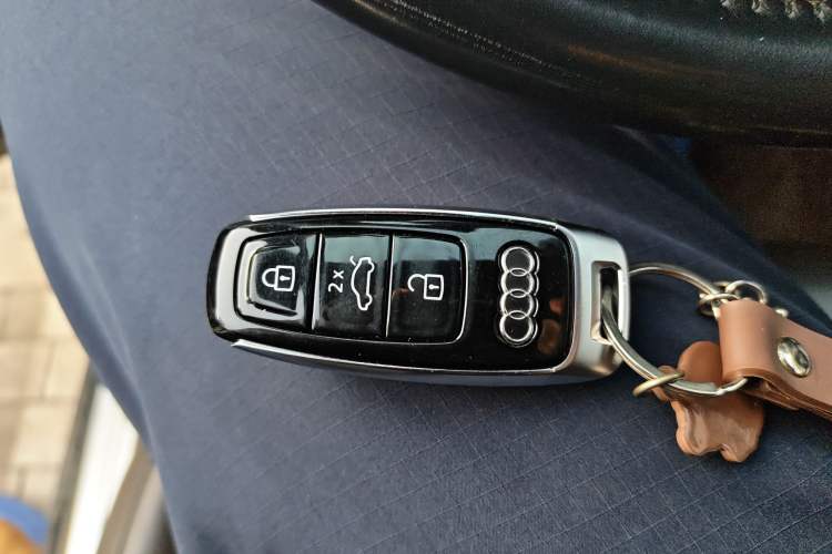 Used Audi A8 2019 Plus A8L 50 TFSI quattro Comfort Model Vehicle Key