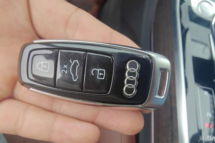 Used Audi A8 2019 Plus A8L 55 TFSI quattro Prestige Edition Vehicle Key