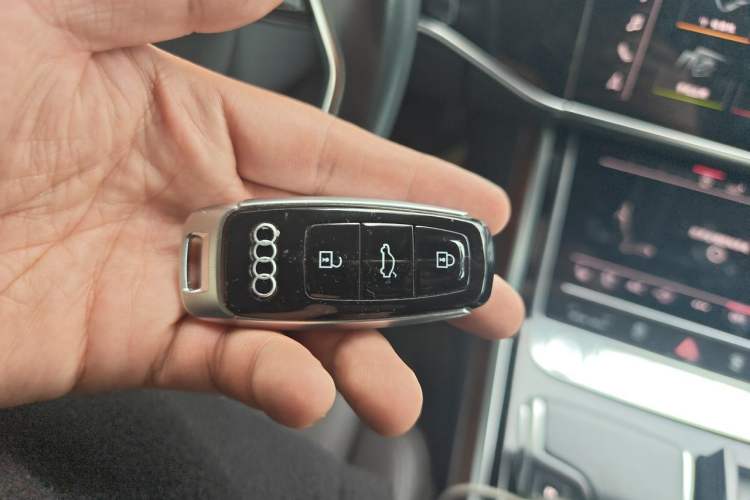 Used Audi A8 2019 Plus A8L 55 TFSI quattro Luxury Model Vehicle Key