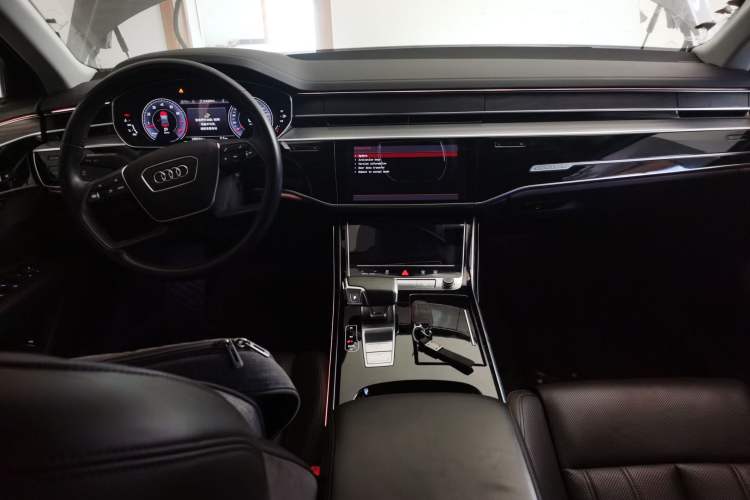 Used Audi A8  Center Console