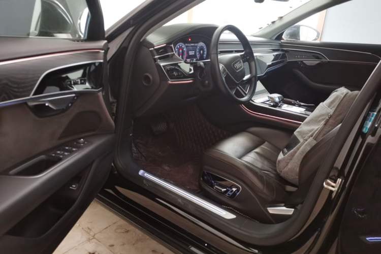 Used Audi A8  Driver Seat