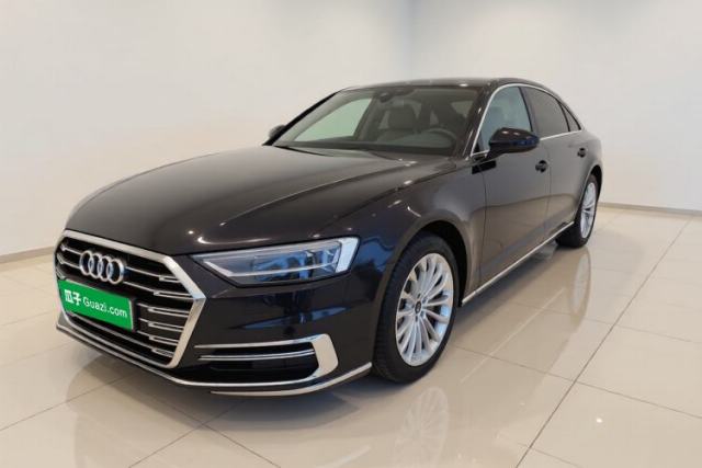 Audi A8 2021 A8L 50 TFSI quattro Comfort Model с пробегом