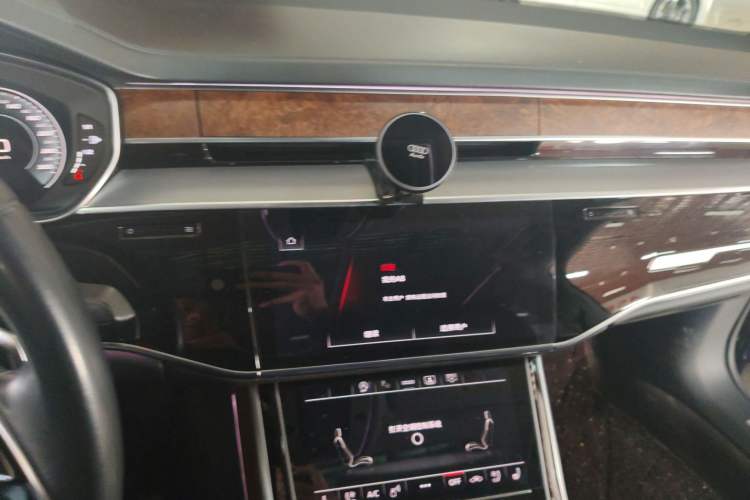 Used Audi A8 2021 A8L 55 TFSI quattro Luxury Model Audio And AC Panel