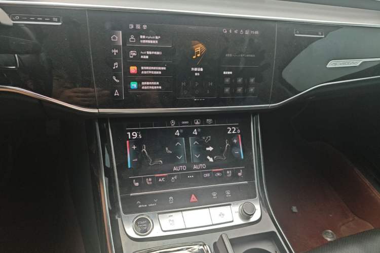 Used Audi A8 2021 A8L 50 TFSI quattro Comfort Model Audio And AC Panel