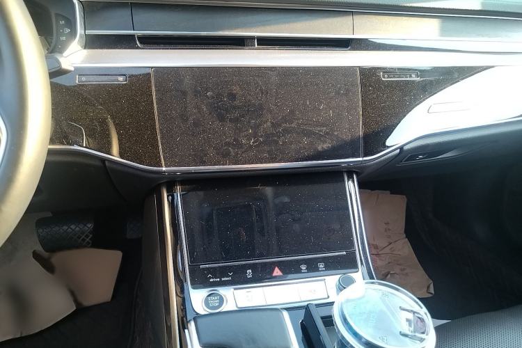 Used Audi A8 2021 A8L 50 TFSI quattro Comfort Model Audio And AC Panel