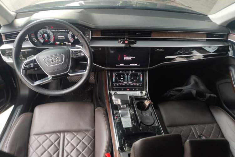 Used Audi A8 2021 A8L 55 TFSI quattro Luxury Model Center Console