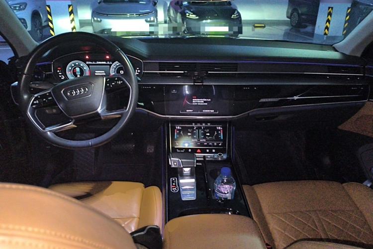 Used Audi A8 2021 A8L 50 TFSI quattro Comfort Model Center Console