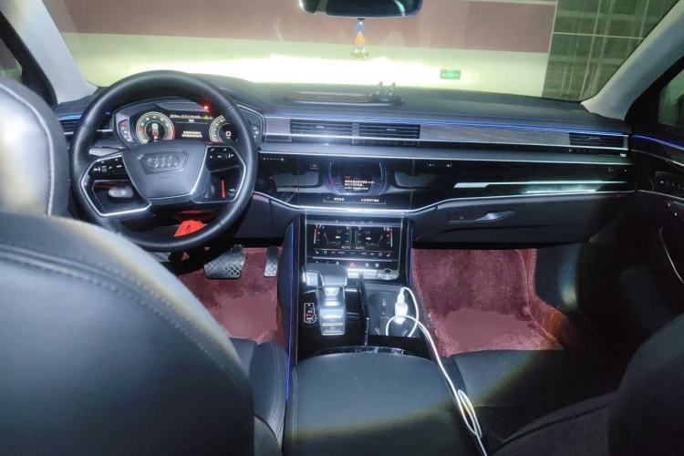 Used Audi A8 2021 A8L 55 TFSI quattro Luxury Model Center Console