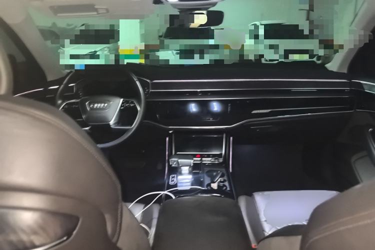 Used Audi A8 2021 A8L 50 TFSI quattro Comfort Model Center Console