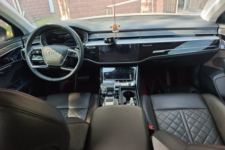 Used Audi A8 2021 A8L 50 TFSI quattro Comfort Model Center Console