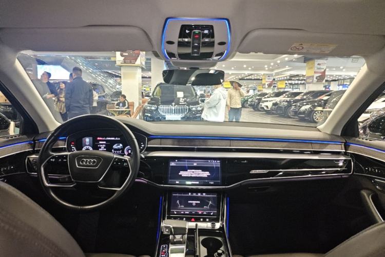 Used Audi A8 2021 A8L 50 TFSI quattro Comfort Model Center Console