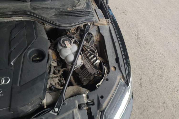 Used Audi A8 2021 A8L 55 TFSI quattro Luxury Model Engine Bay Left