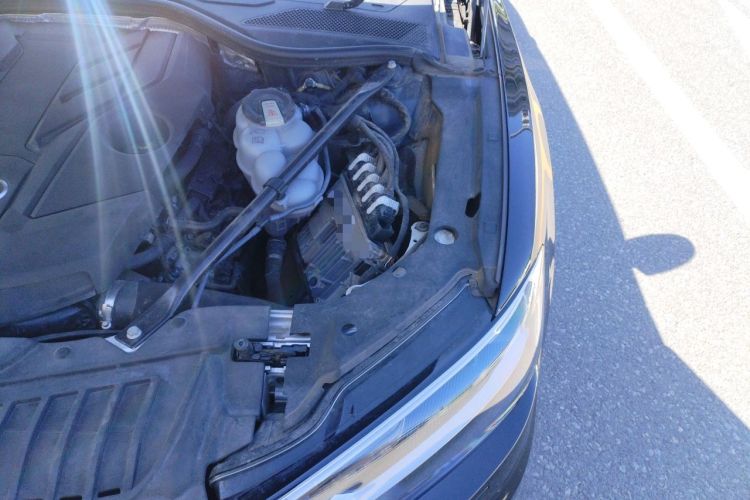 Used Audi A8 2021 A8L 50 TFSI quattro Comfort Model Engine Bay Left