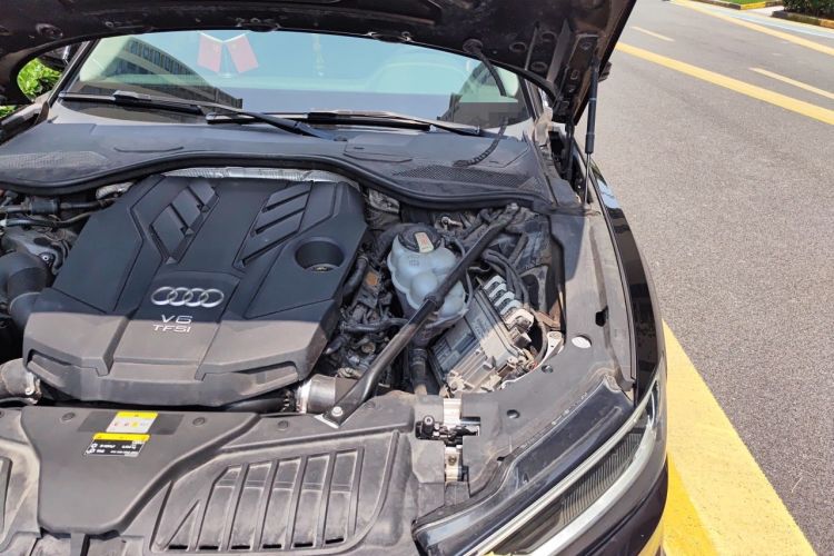 Used Audi A8 2021 A8L 50 TFSI quattro Comfort Model Engine Bay Left