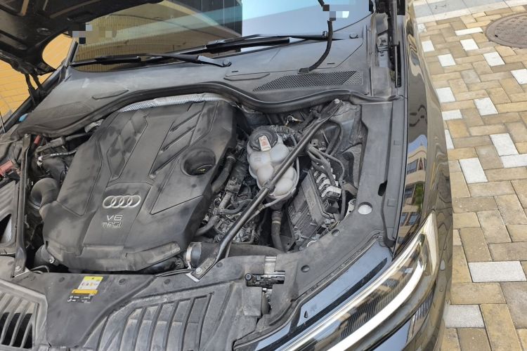Used Audi A8 2021 A8L 50 TFSI quattro Comfort Model Engine Bay Left
