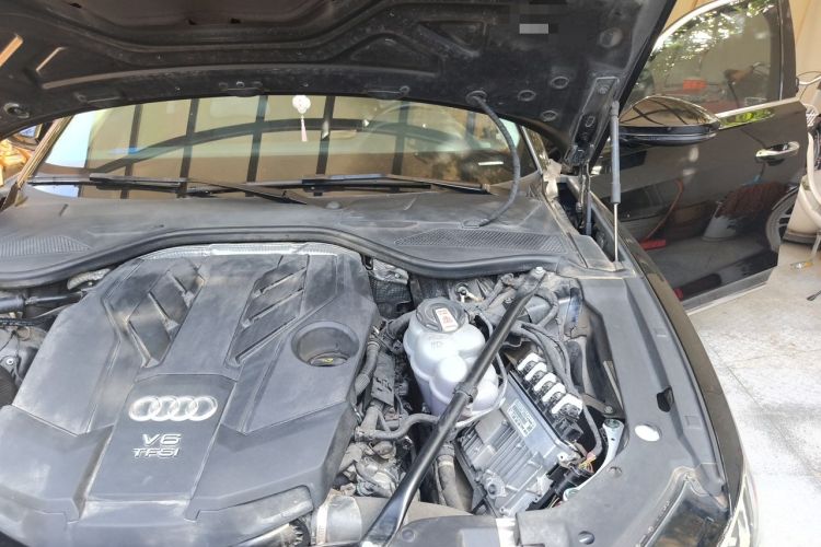 Used Audi A8 2021 A8L 50 TFSI quattro Comfort Model Engine Bay Left