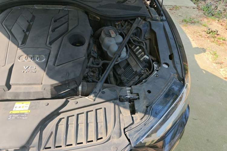 Used Audi A8 2021 A8L 50 TFSI quattro Comfort Model Engine Bay Left