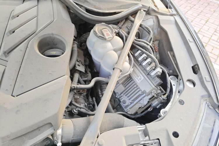 Used Audi A8 2021 A8L 50 TFSI quattro Comfort Model Engine Bay Left