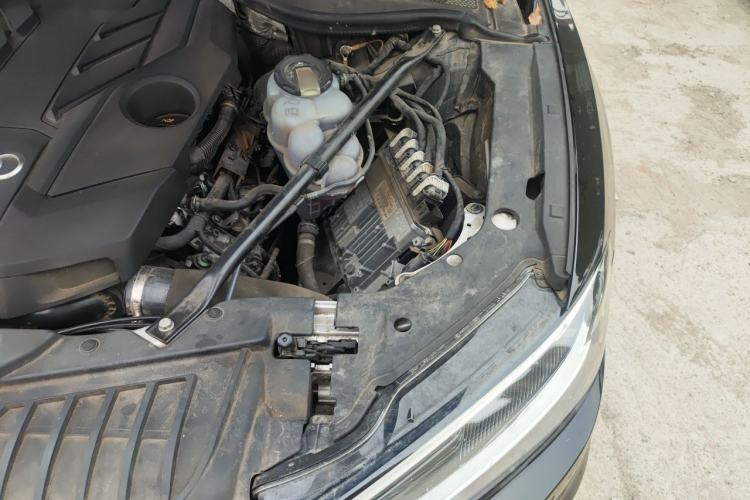 Used Audi A8 2021 A8L 50 TFSI quattro Comfort Model Engine Bay Left