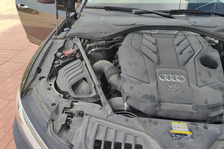 Used Audi A8 2021 A8L 50 TFSI quattro Comfort Model Engine Bay Right