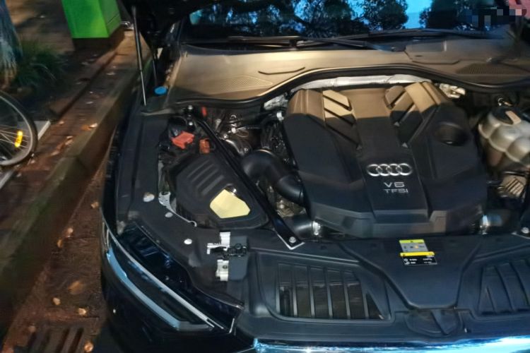 Used Audi A8 2021 A8L 50 TFSI quattro Comfort Model Engine Bay Right