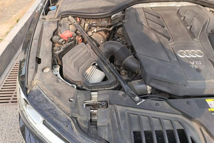 Used Audi A8 2021 A8L 50 TFSI quattro Luxury Model Engine Bay Right