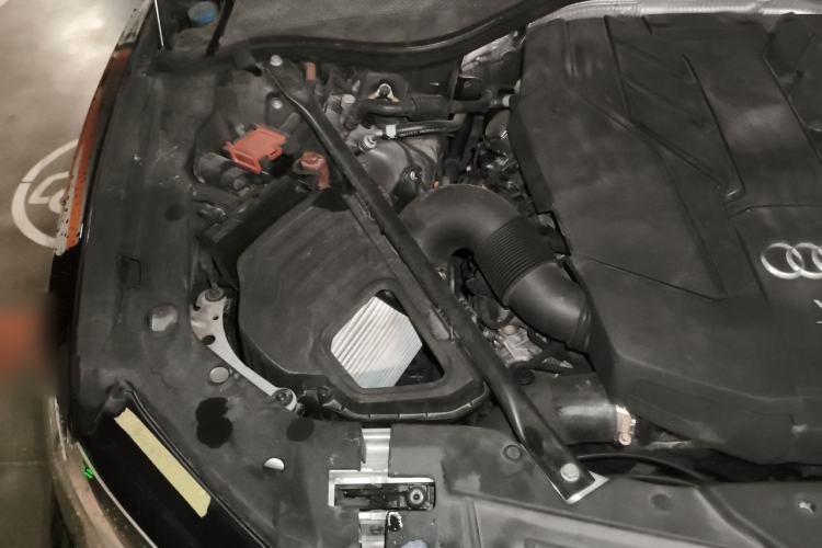 Used Audi A8 2021 A8L 50 TFSI quattro Comfort Model Engine Bay Right