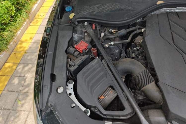 Used Audi A8 2021 A8L 50 TFSI quattro Comfort Model Engine Bay Right