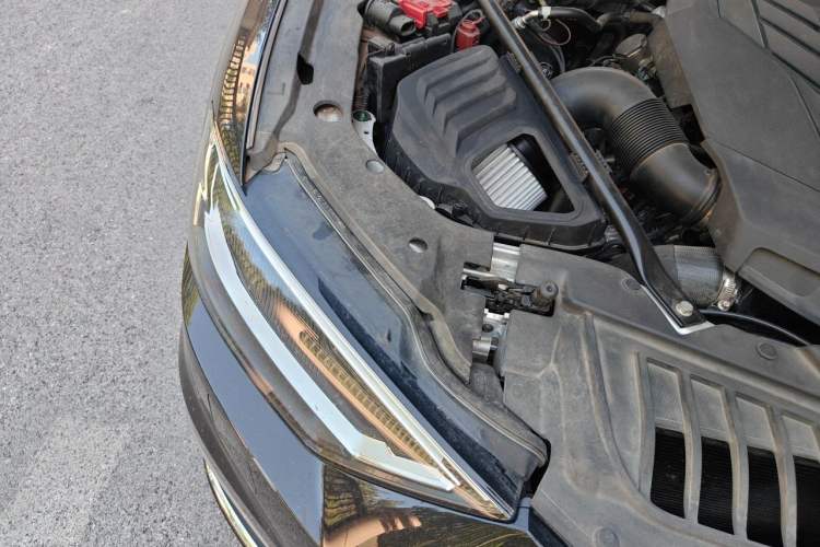 Used Audi A8 2021 A8L 50 TFSI quattro Comfort Model Engine Bay Right