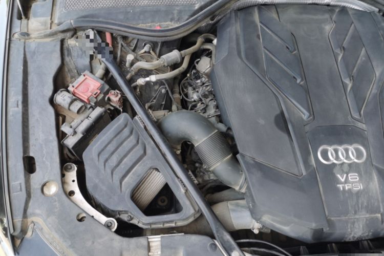 Used Audi A8 2021 A8L 50 TFSI quattro Comfort Model Engine Bay Right