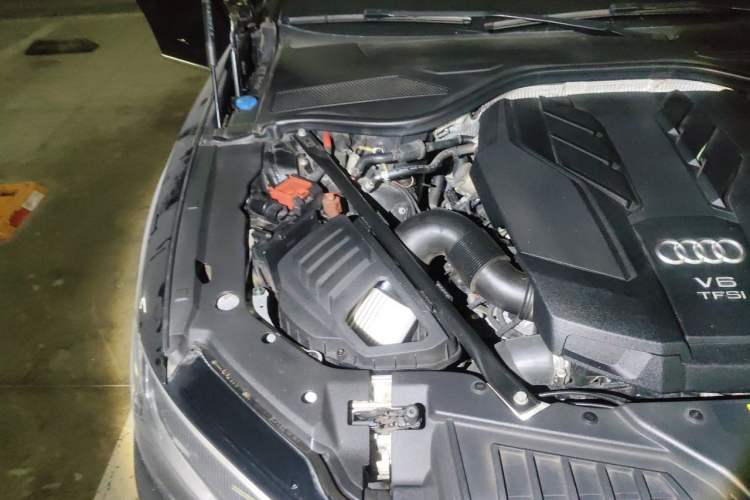 Used Audi A8 2021 A8L 55 TFSI quattro Luxury Model Engine Bay Right