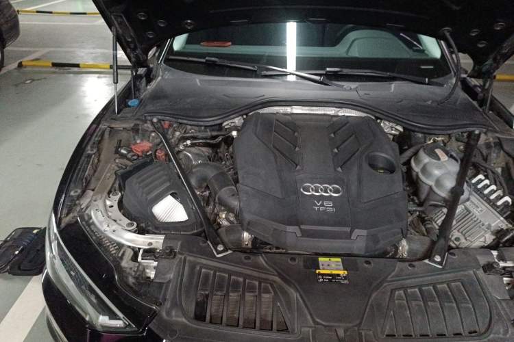 Used Audi A8 2021 A8L 50 TFSI quattro Comfort Model Engine Bay Right