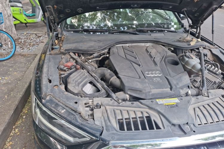 Used Audi A8 2021 A8L 50 TFSI quattro Comfort Model Engine Bay Right