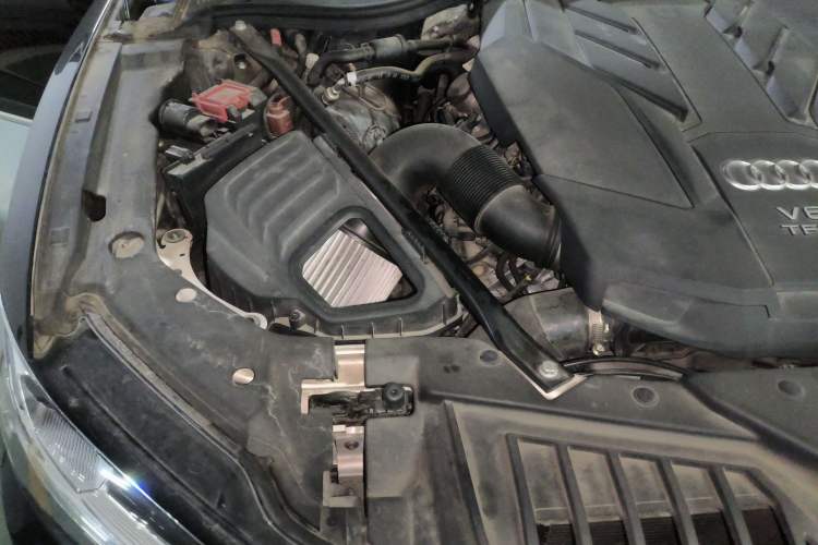 Used Audi A8 2021 A8L 50 TFSI quattro Luxury Model Engine Bay Right