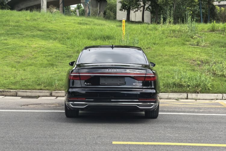 Used Audi A8 2021 A8L 50 TFSI quattro Comfort Model Exterior 4