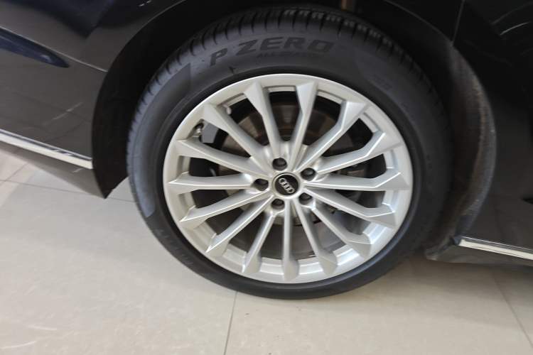 Used Audi A8 2021 A8L 50 TFSI quattro Comfort Model Exterior 5