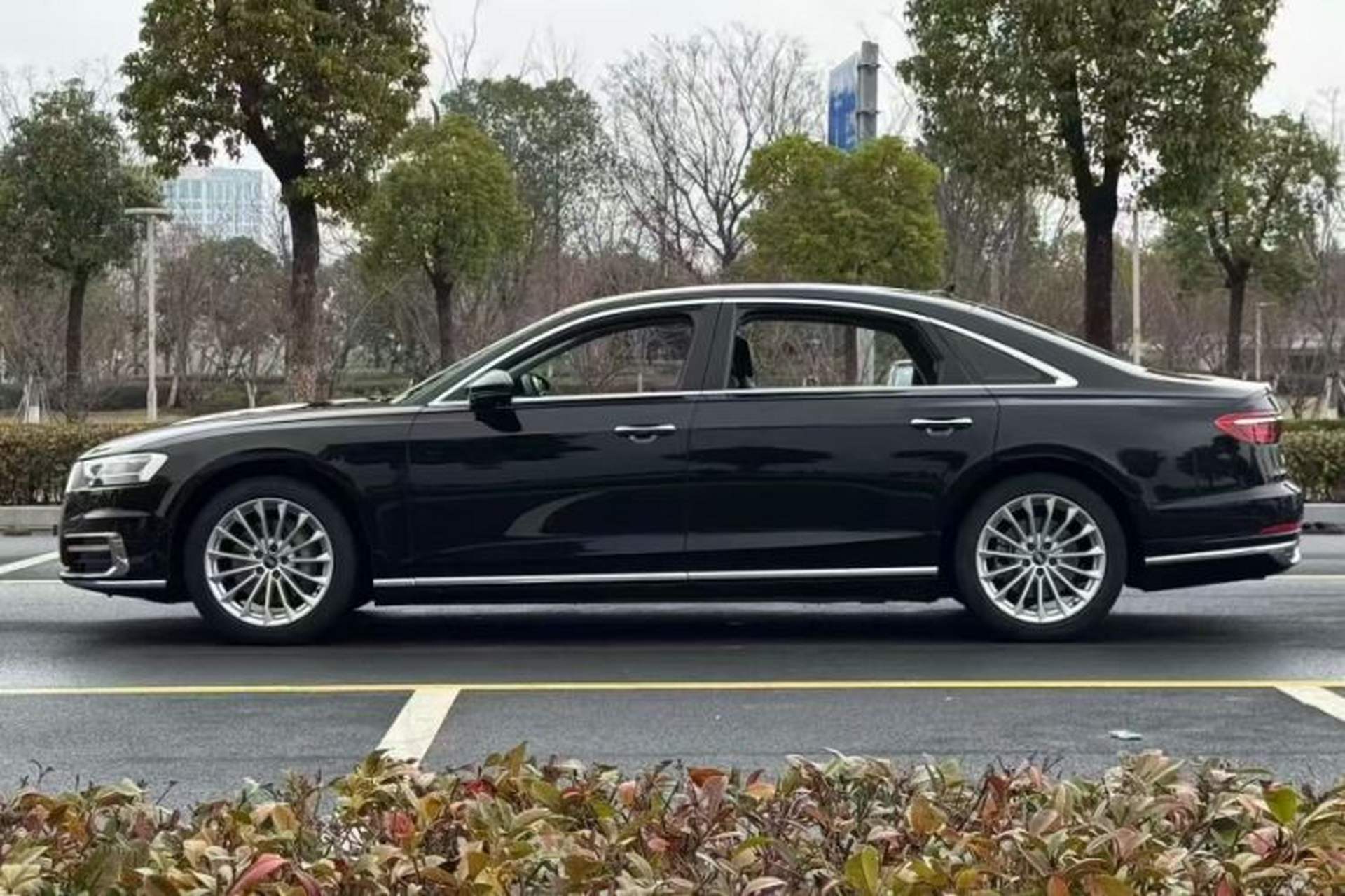 Used Audi A8 2021 A8L 50 TFSI quattro Comfort Model Exterior 7