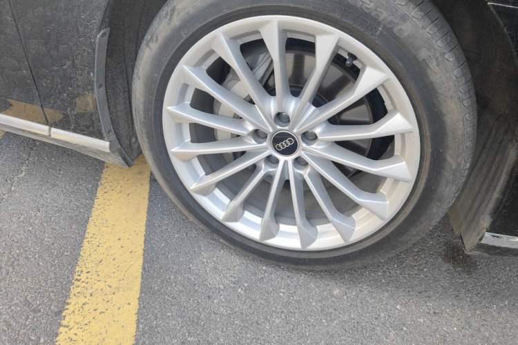 Used Audi A8 2021 A8L 50 TFSI quattro Comfort Model Exterior 7