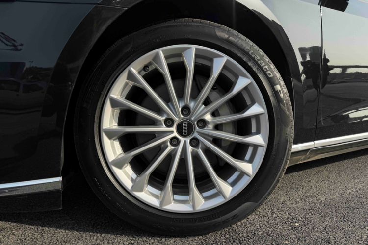 Used Audi A8 2021 A8L 50 TFSI quattro Comfort Model Exterior 8