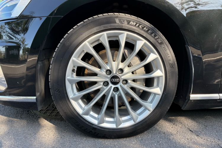 Used Audi A8 2021 A8L 50 TFSI quattro Comfort Model Exterior 9