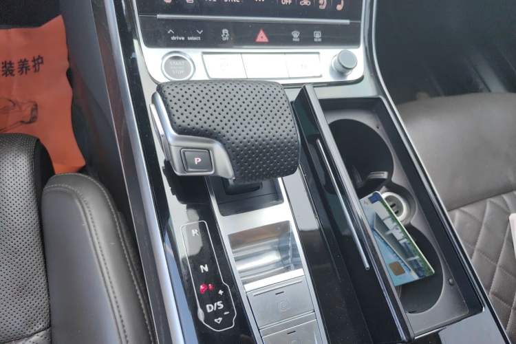 Used Audi A8 2021 A8L 50 TFSI quattro Comfort Model Gear Lever